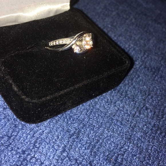 Engagement Ring - Picture 3 of 9